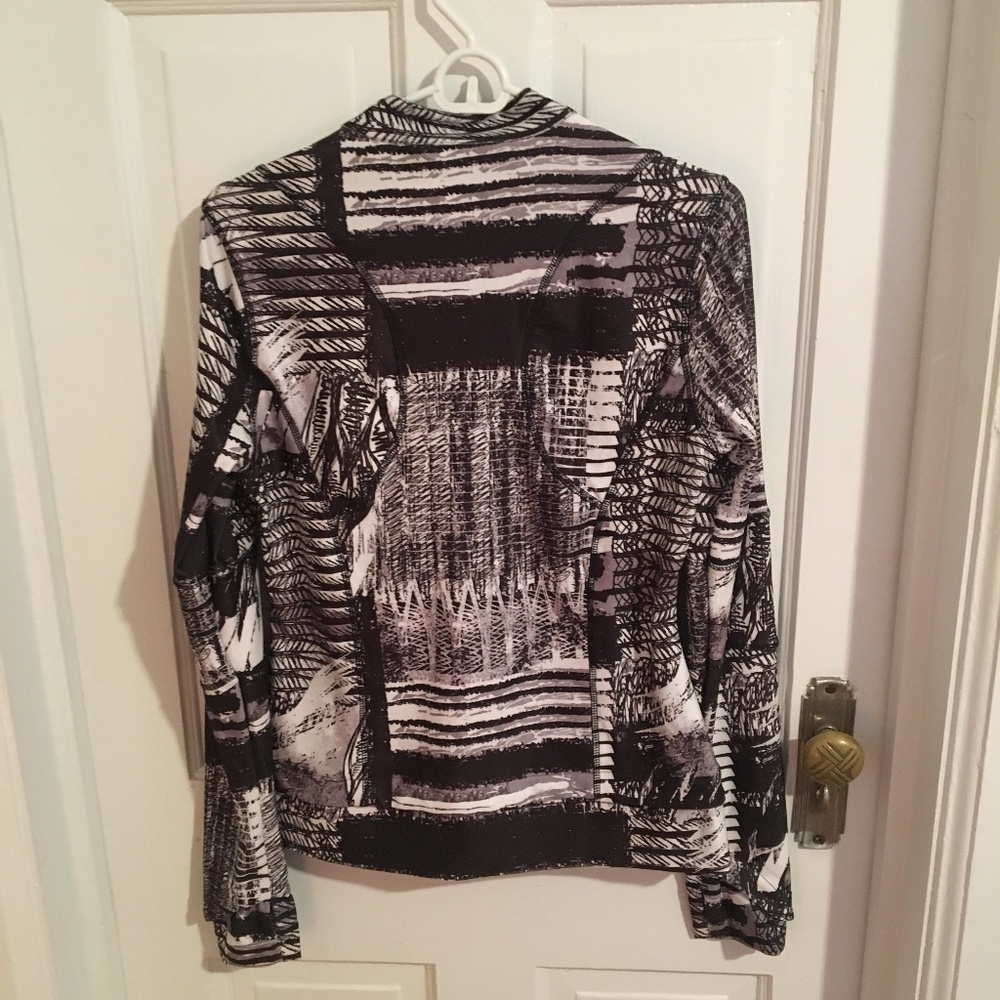 Layer8 Workout Jacket - image 2